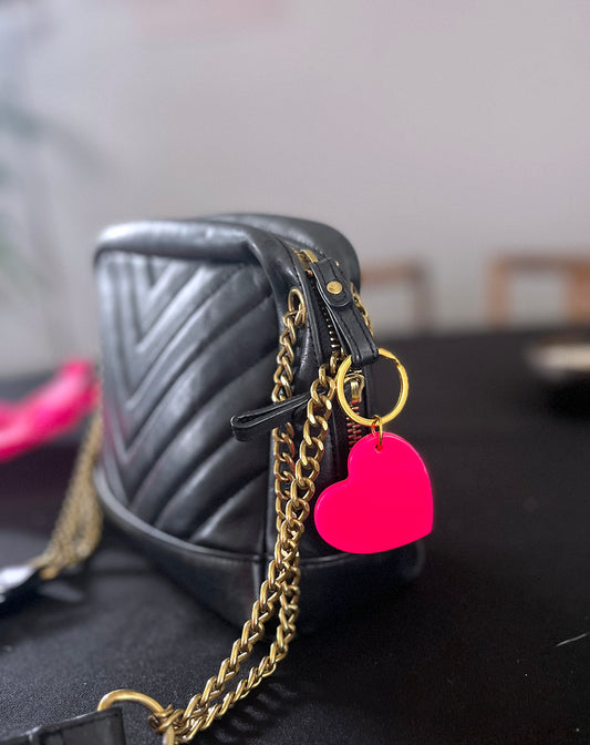 Porte-clé cœur rose fluo