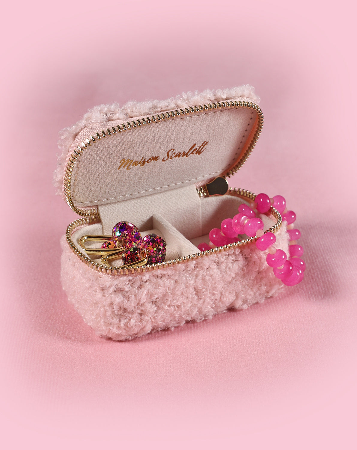 Mini boîte à bijoux en moumoute
