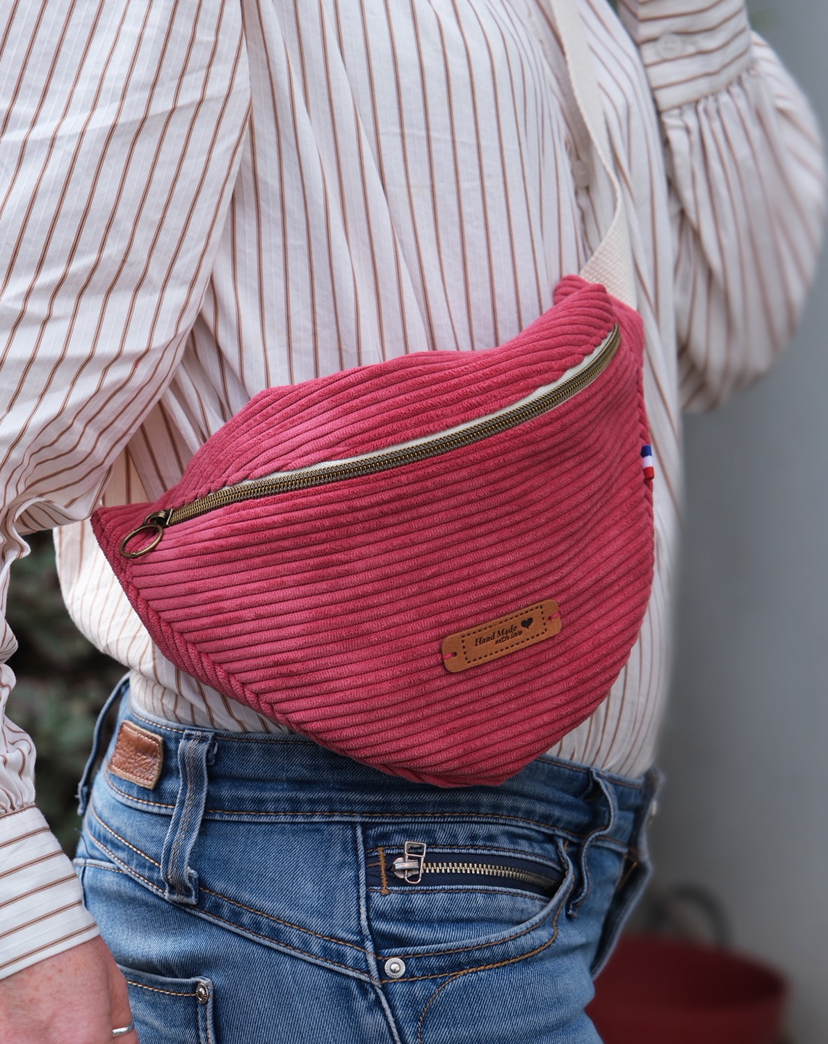 Sac banane en velours côtelé